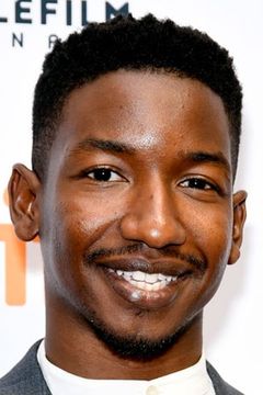 Mamoudou Athie interpreta Nolan