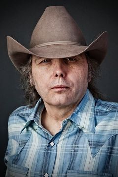 Dwight Yoakam interpreta Truck Driver