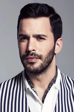 Barış Arduç interpreta Ege Yazıcı