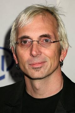 Art Alexakis interpreta Tattooist