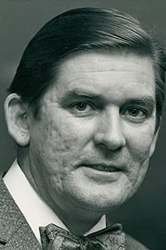 Ray Barrett interpreta Ramsden