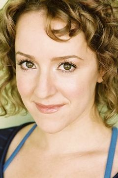 Olivia Hack interpreta Charlene (voice)