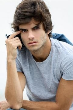 Daniel Blanco interpreta Alfeu