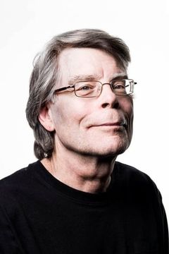 Stephen King interpreta The Pharmacist