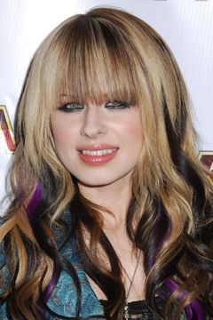 Orianthi interpreta Self