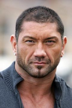 Dave Bautista interpreta Stupe