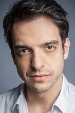 Ionut Grama interpreta Stefan