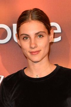 Dara Tombroff interpreta Mathilde Pécheux