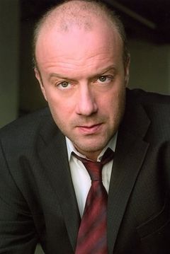 Yasen Peyankov interpreta Voshkod Associate