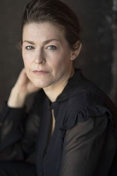 Giulia Valenti interpreta Operatrice Scolastica