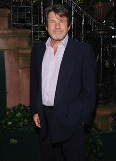 Jann Wenner interpreta Legend in Cab (uncredited)