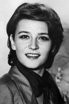 Elena Safonova interpreta Anna Sergeyevna
