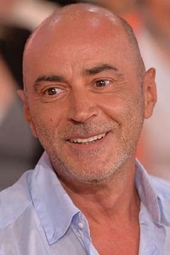 Patrick Bosso interpreta Le voisin