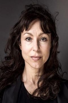 Coraly Zahonero interpreta Marianne