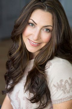 Tara Macri interpreta Young Tigress (voice)