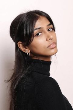 Priyanka Kedia interpreta Grace Zhao