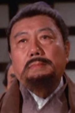 Chai Lam interpreta Mourner