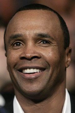 Sugar Ray Leonard interpreta Vegas Commentator