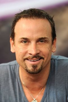 Colin Cunningham interpreta McCabe