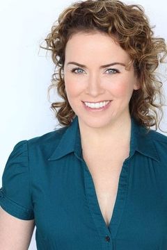 Crista Flanagan interpreta Juney / Hannah Montana