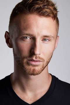 Joseph Bezenek interpreta Baby Shower Husband (uncredited)