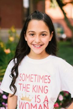Marley Dauphin interpreta Molly York