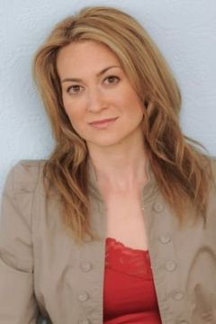 Becca Marks interpreta Ohio State Fair Mother
