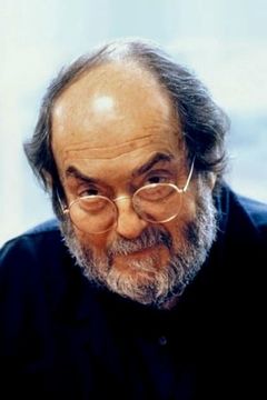 Stanley Kubrick interpreta Murphy (voice) (uncredited)