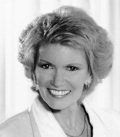 Trish Dempsey interpreta Hotel Guest (uncredited)