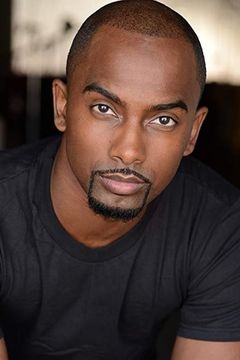 Markiss McFadden interpreta Lennox Team'Baby Face'
