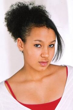 Jasmine Richards interpreta Skater Girl