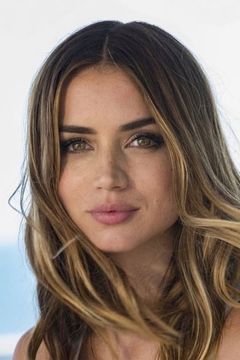 Ana de Armas interpreta Andrea Rivera