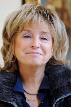 Danièle Thompson interpreta Au restaurant, dinant avec François, Françoise (non créditée)