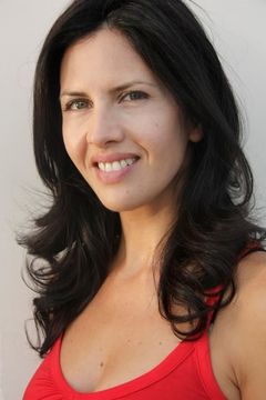 Camila Bossa interpreta Medic