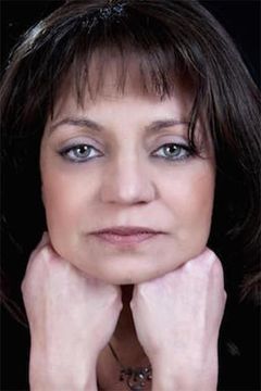 Serena Barone interpreta Adult Lia