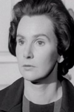 Faith Kent interpreta Lady Newhouse