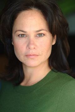 Jane A. Rogers interpreta Heather Donnelly