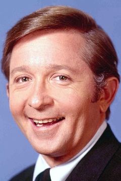 Arte Johnson interpreta Paul
