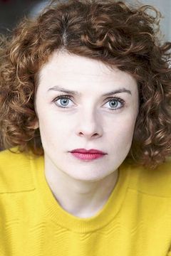 Charline Paul interpreta Voisine