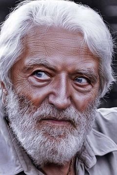 Riccardo Pizzuti interpreta Cobra