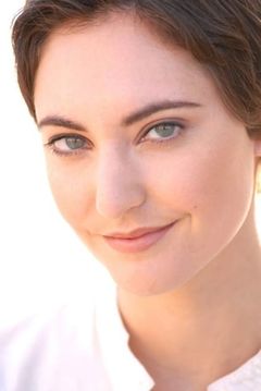 Maria Skorobogatov interpreta Young Clarice