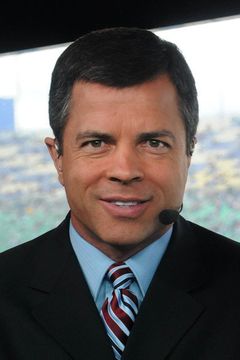 Allen Bestwick interpreta Allen Bestwick