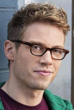 Barrett Foa interpreta Eric Beal