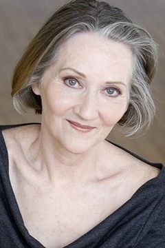 Barbara Kingsley interpreta Janet Johnson, Clermont Resident