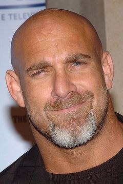 Bill Goldberg interpreta Mr. Smith