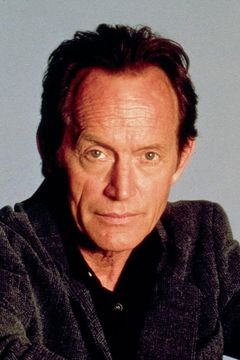 Lance Henriksen interpreta Buck
