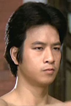 Tony Tam Chun-To interpreta Klimax Klub Gangster