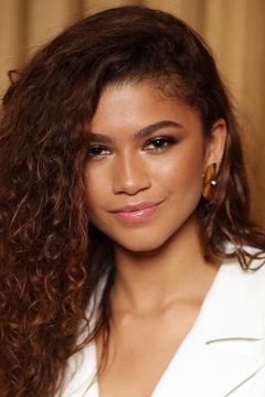 Zendaya interpreta Zoey Stevens