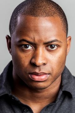 Floyd Anthony Johns Jr. interpreta Apartment Bad Guy