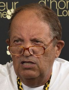 Tullio Kezich interpreta Yugoslav Lieutenant